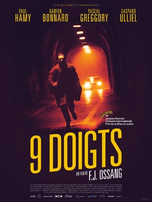 9 doigts poster