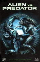 AVP: Alien Vs. Predator Sweatshirt #1541397