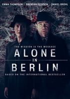 Alone in Berlin  Mouse Pad 1579150