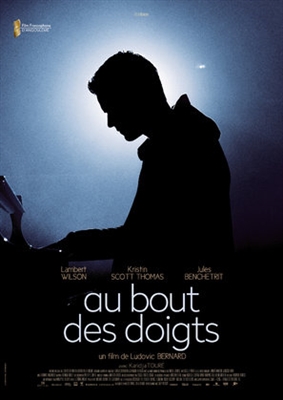 Au bout des doigts Poster with Hanger