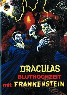 Dracula Vs. Frankenstein Longsleeve T-shirt