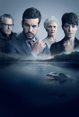 Contratiempo Wooden Framed Poster