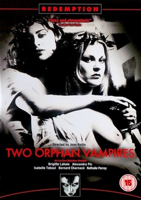 Les deux orphelines vampires pillow