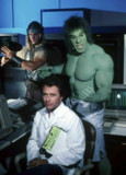 The Incredible Hulk Returns Metal Framed Poster