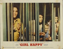 Girl Happy Poster 2150528