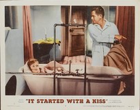 It Started with a Kiss Poster 2165609