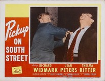 Pickup on South Street Poster 2182637