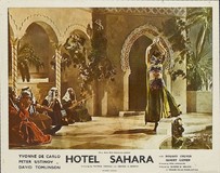 Hotel Sahara pillow