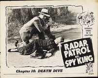 Radar Patrol vs. Spy King Longsleeve T-shirt