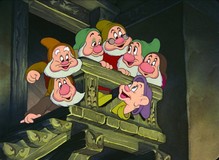 Snow White and the Seven Dwarfs kids t-shirt #2212271
