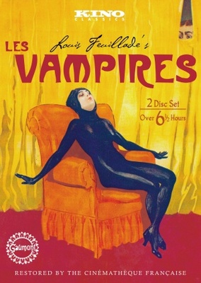 Les vampires Wooden Framed Poster