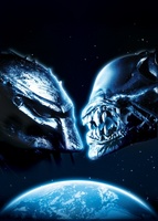 AVPR: Aliens vs Predator - Requiem Longsleeve T-shirt #749237